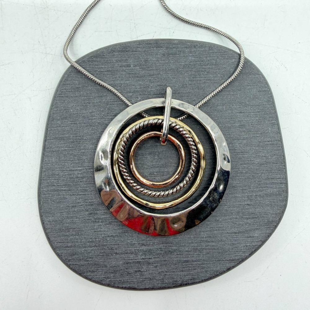 Silver Tone Multi Circle Pendant Necklace Modern Geometric Statement Minimalist